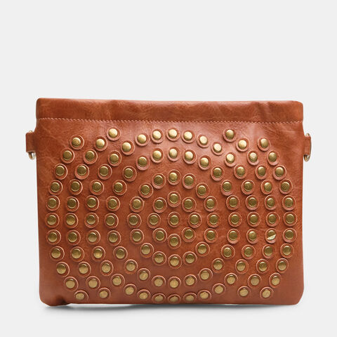 Clutch de mujer con tachuelas efecto piel, Piel Clutch de mujer con tachuelas efecto piel, Piel